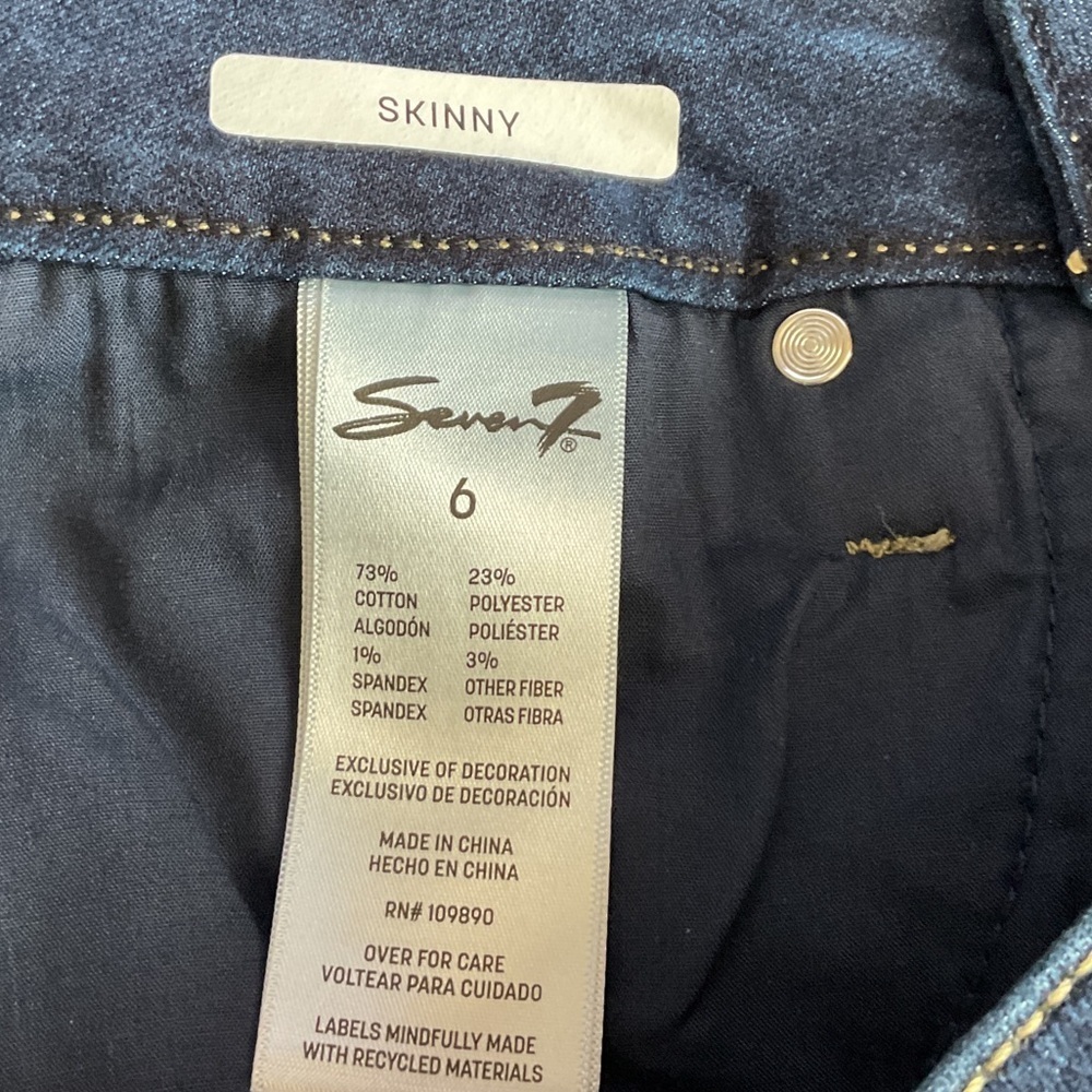 Seven7 Women's Dark Blue Skinny Jeans - Picture 6 of 6